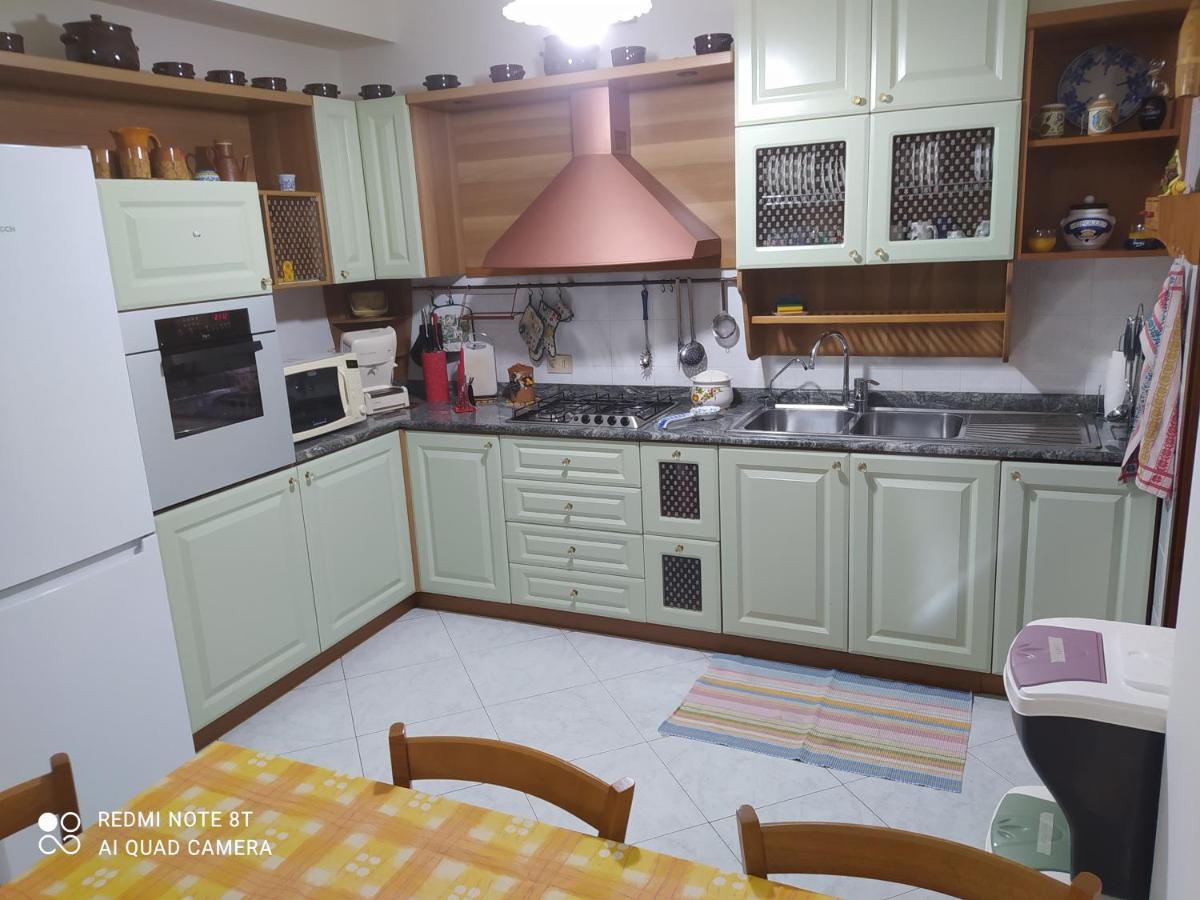 La Casa Dei Nonni Apartment จีอาร์ดีนี นักซอส ภายนอก รูปภาพ
